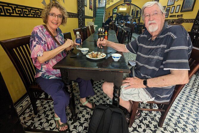 Hoi An Street Food Tour with a Real Foodie - Private Tour - Late-Afternoon Food, Not Midday Heat: When This 4:00 PM Start Makes Sense