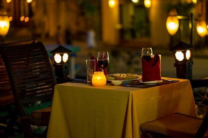 Hoi An Sunset Dining Cruise - A sunset dinner on the Thu Bon and Hoai Rivers hits the right tempo