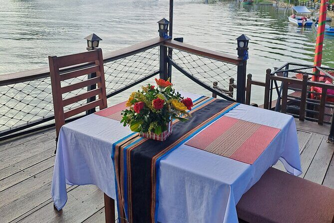 Hoi An Sunset Dining Cruise - Boat reality check: refurbished barge charm vs. old-boat complaints