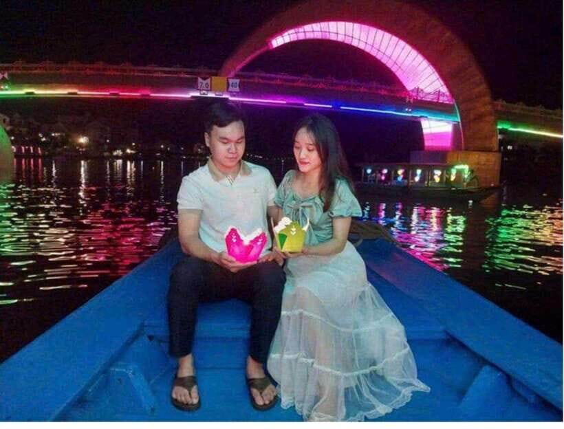Hoi An: Thu Bon River Flower Lantern Experience - Pickup and timing in Hoi An: how the 1.5 hours usually feels