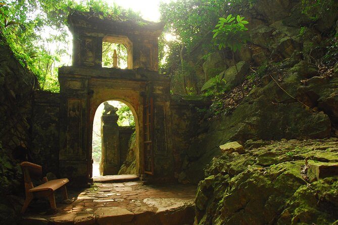 Hoi An To Hue By Private Car via Hai Van Pass, Golden Bridge - Golden Bridge: what to confirm before you go