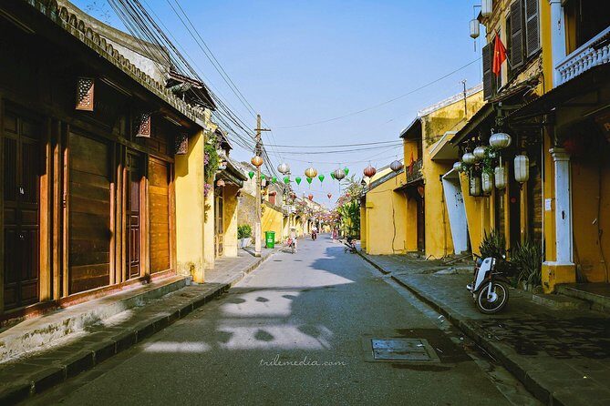 Hoi An 'Town & Country' Private Tour - Covered Market first: a quick way to get your bearings