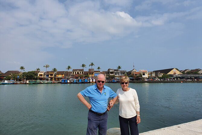 Hoi An town private walking tour with boat trip - The Hoai River Boat Ride: The Calm Middle Between Landmarks