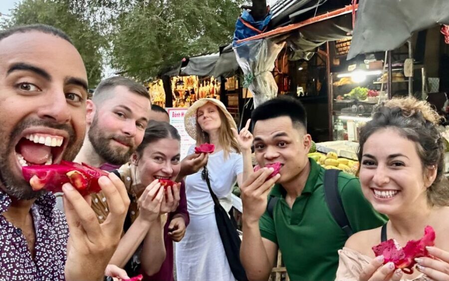 Hoi An Vegan Food Tour - Banh xeo, fried wonton, and the savory middle of the tour