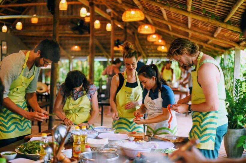 Hoi An : Vietnamese Cooking Class with Phở and Eco Tour - The ingredient hunt: what you’re really learning at the market