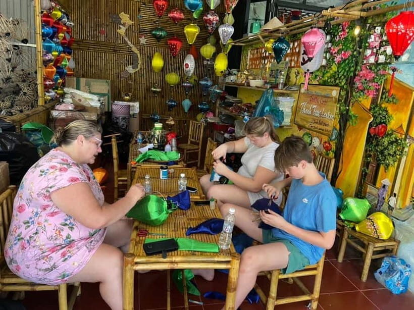 Hoi An: Vietnamese Foldable Lantern Making Workshops - Hoi An Ancient Town photo stop and free time