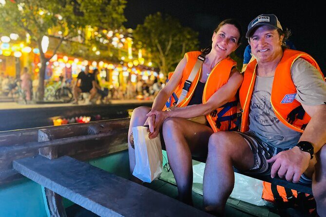 Hoi An Walking Private Tour - Lanterns, Boat Ride & Local Foods - The 20-minute Hoai River lantern boat ride: the signature moment