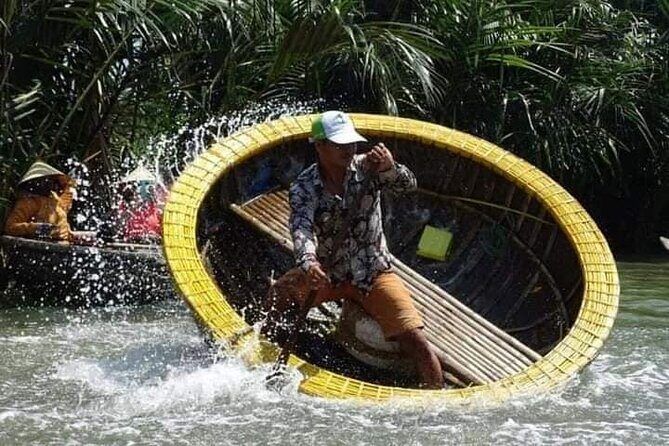 Hoi An Wet Rice Farming Tour Private Round Boat Fishing & Lunch - Buffalo Riding: Short ride time, big payoff if you time it right