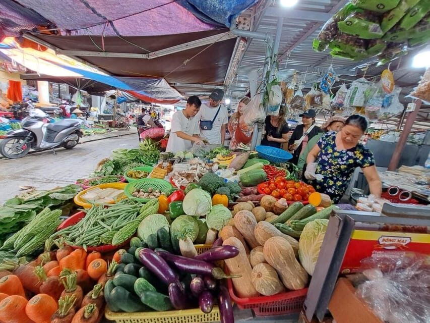 Hoi An:Vegetarian Cooking Class & Explore Market wChef Thanh - The 3-Hour Flow: Pickup, Market, Cooking, and Your Included Meal