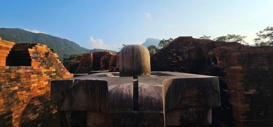 HoiAn: My Son Sanctuary w. Champa food Lunch 5:30/8:00/14:00 - My Son feels like a pilgrimage, not a photo stop