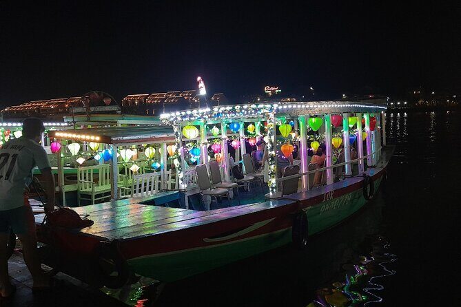 HoiAn Small Boat By Night on Bach Dang River - Who this small boat by night is best for