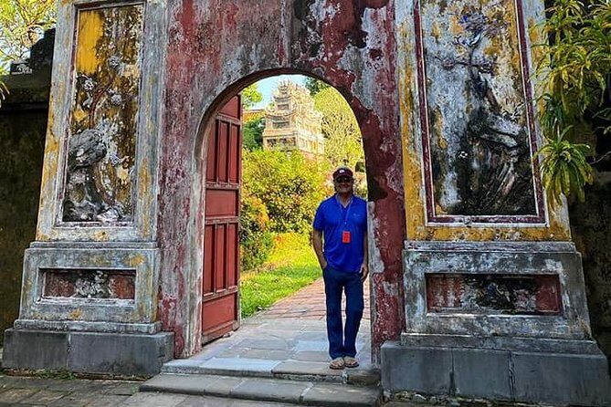 Hue City Tour via Hai Van Pass - Private Guided Tour - Hue Imperial City: more than gates and walls