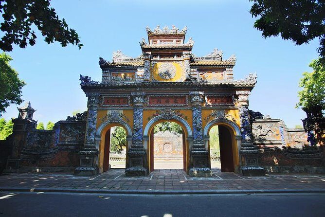 Hue City Trip From Hoi An or Da Nang By Private Tour - Lang Co and Lap An Lagoon: short coastal breaks with good payoff