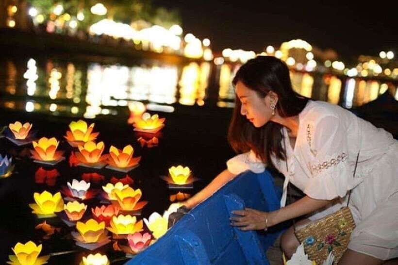 Lantern Release and Night River Boat Experience in Hoi An - Kwiatkowsky Square Meeting Point: Easy Start in Old Town