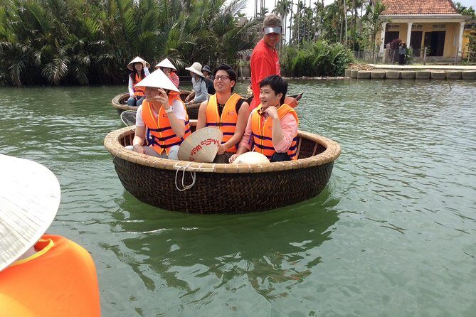 Market Tour , Basket Boat and Cooking Class Hoi An - The Car Transfer Through Rice Fields to the Cua Dai River