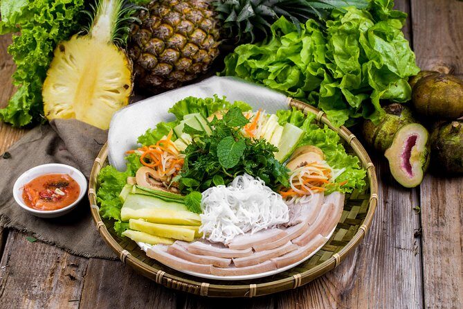 My Son Discovery Tour Small Group: 8 am/1 pm from Hoian- Danang - Lunch vs Bánh Mỳ: Two Different Meal Styles, Both Included