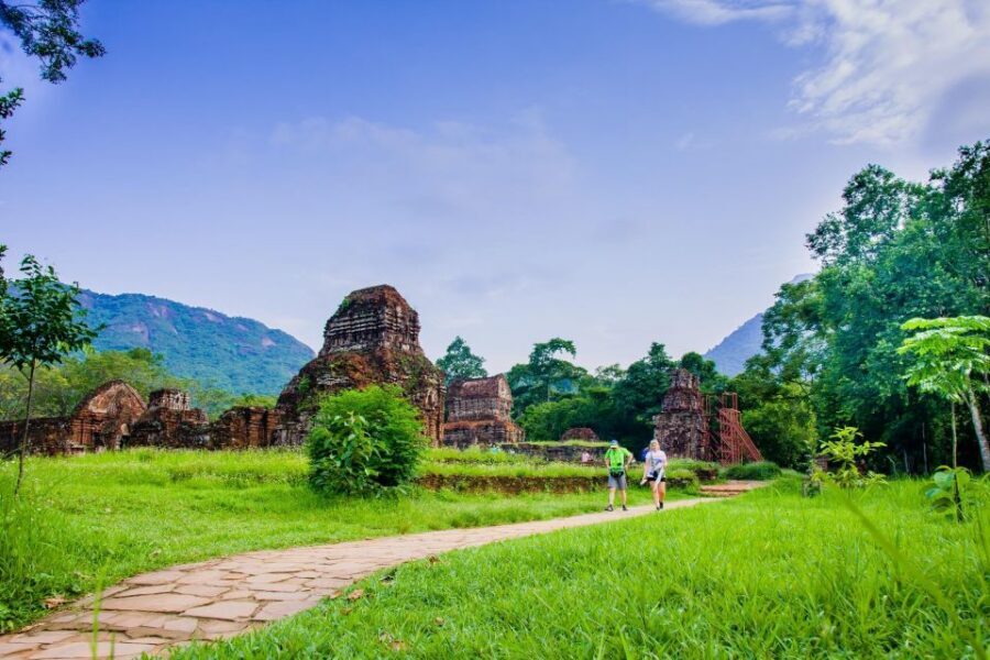 My Son HolyLand Sunset Trip & Cruise From Hoi An or Da nang - The Thu Bon River boat trip: set expectations for the short duration