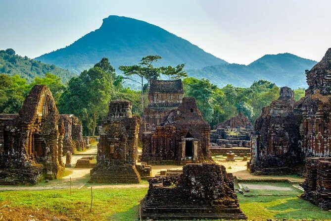 My Son Sanctuary Luxury Trip from Hoi An - The Thu Bon River boat ride: a breezy finale, not a whole second attraction