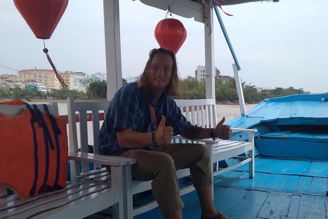 My Son Sanctuary Sunset with insider guide and BBQ boat trip - Pickup, coffee, and getting your timing right for My Son