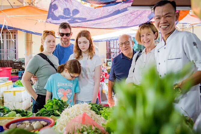 Private cooking class tour with Master Chef - Basket Basket-Boat Time on Thu Bon Canals