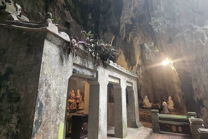 PRIVATE GuidedTOUR to Marble Mountain-Am Phu Cave-Monkey Mountain - Tickets, Elevator Access, and What’s Included in the Price