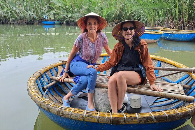 Private Hoi An Countryside: Biking, Basket boat, buffalo, foods - A half-day that strings together water, farm life, and local cooking