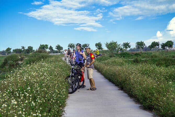 Private Hoi An Evening Food Tastings Tour by Bike - Cam Nam Island: Bánh Xèo and Hoi An Style BBQ