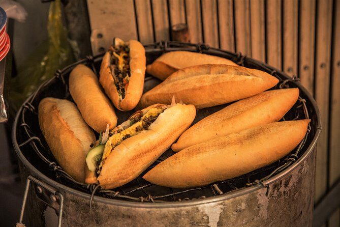 Private Hoi An Evening Food Tastings Tour by Bike - How the Route Works: 15 km of Moderate Riding on Real Streets