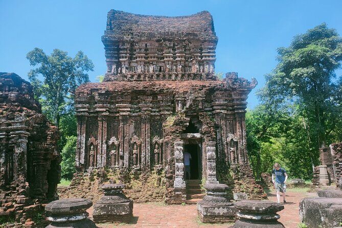 Private My Son Sanctuary Early Tour -Day Tour - The drive from Hoi An (and why timing is everything)