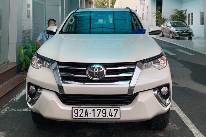 Private Taxi from Hoi An to Da Nang by Sedan/SUV/16 Seats - Pickup in Hoi An: what door-to-door really means