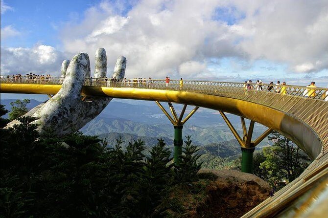 Private Tour To Ba Na Hills - Golden Bridge from Hoi An/ Da Nang - Cable car ride: built-in timing and scenic value
