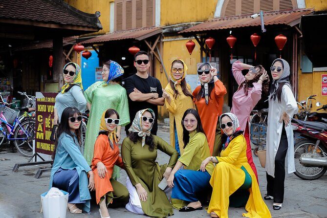 Professional Photography Tour Optional Ao Dai Dress in Hoi An - Stop 2: Hoi An Night Market Stops Without Killing Your Momentum