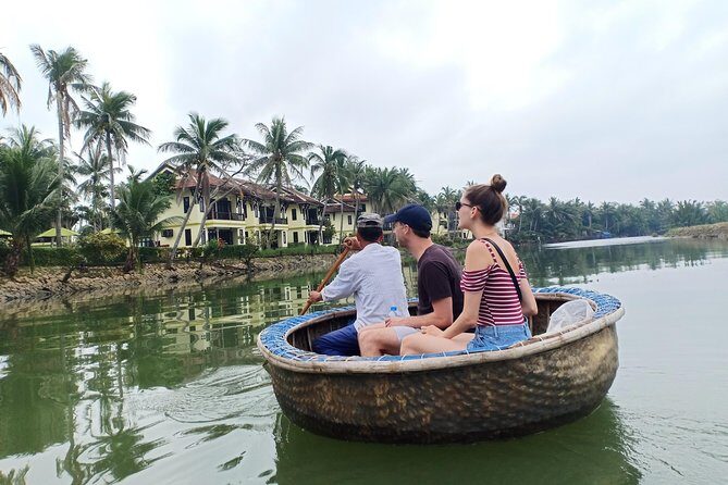 Romantic Dinning On The Bamboo Raft - Getting There: Pickup and the Short Boat Hop From Hoi An Ancient Town