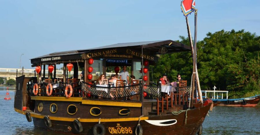 Romantic Sunset Dinner Cruise in Hoi An - Meeting at the Cinnamon Cruises pier: how to start without stress