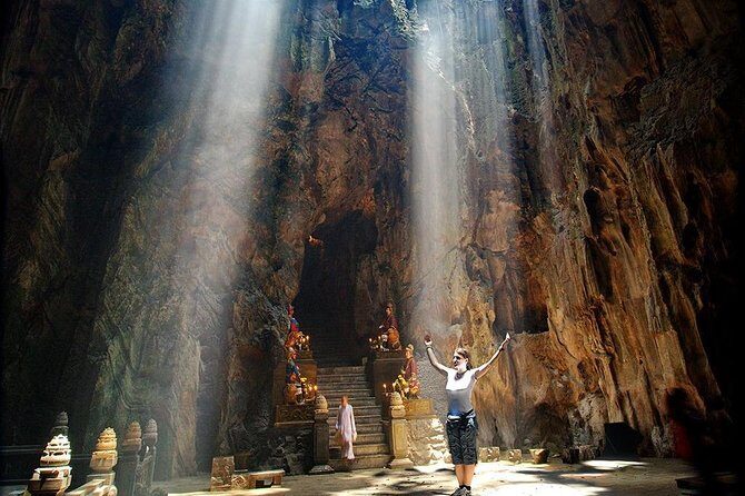 Scenic Transfer: Hoi An/Da Nang to Hue + 5 Attractions - Stop 1: Marble Mountains and what 1.5 hours is good for