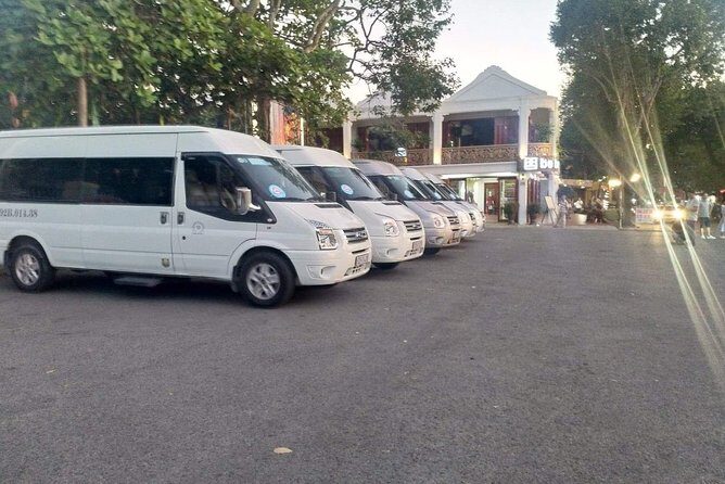Support Transport in Hoi An to Da Nang ( 4 seat - 16 seat) - The 1-hour ride: what you should expect once you’re moving