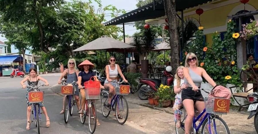 Traditional Vietnamese Cooking Class in Leina Cookery - Where to meet: finding 23 Huỳnh Thúc Kháng without stress