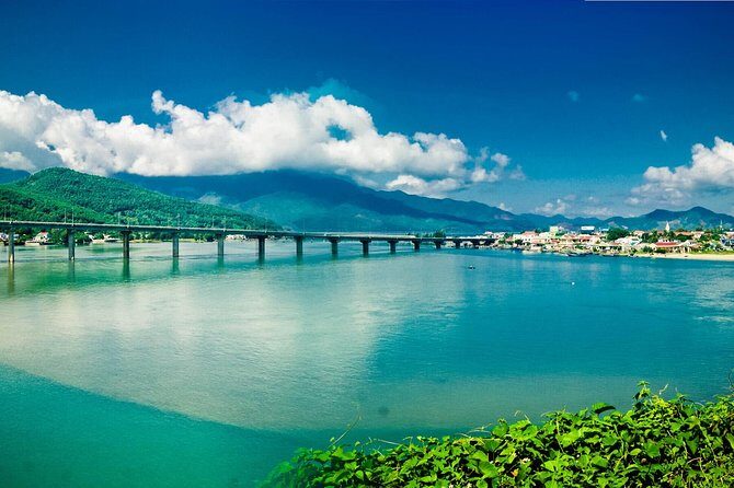 Travel from Hoi An/Da Nang to Hue with Scenic Mountain Drive - Lang Co Beach: Soft Sand and a Quick Reset