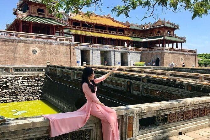 Vietnam Central Tour by Hiring Private Guide & Round Trip Vehicle - Transportation that stays friendly: SUV, van, or coach