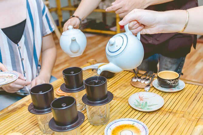 Vietnamese Culture and Coffee Making Class - How Strong Coffee Affects Your Pace